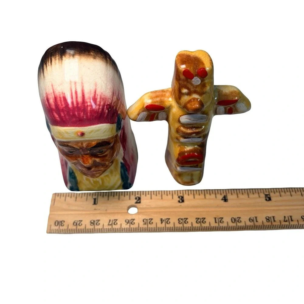 VTG Native American Chief Totem‎ Pole Salt Pepper Shakers Japan Souvenir Set